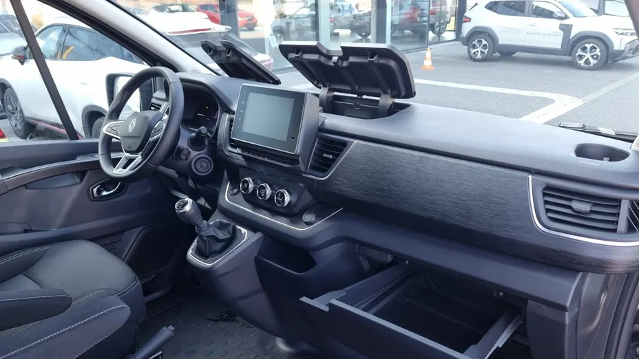 RENAULT Trafic Trafic 2.0 dCi L2H1 HD Pack Clim (bryg.) Nowy