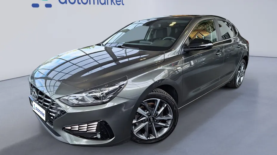 HYUNDAI i30 i30 Fastback 1.5 T-GDI 48V Smart DCT