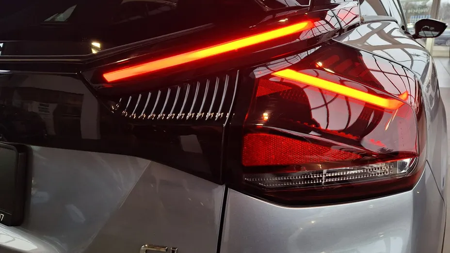 CITROEN C4 C4 1.5 BlueHDi Shine S&S