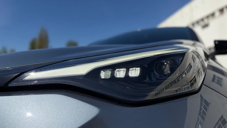 TOYOTA C-HR C-HR 2.0 Hybrid GR Sport