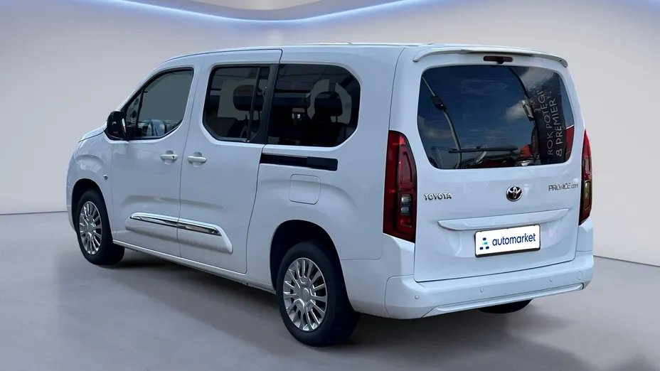 TOYOTA Proace City Verso Proace City Verso 1.2 D-4T Business