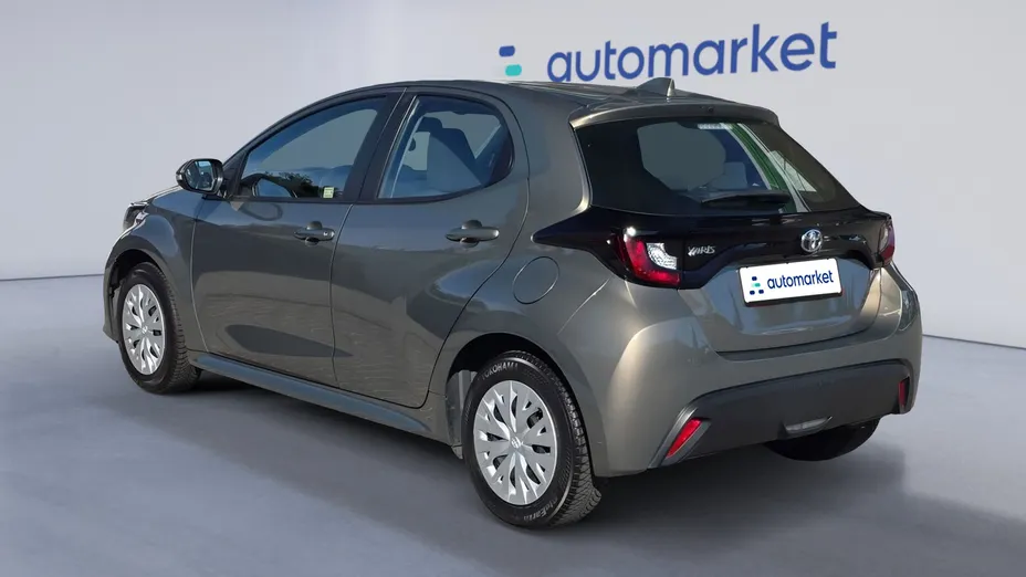 TOYOTA Yaris Yaris 1.5 Comfort