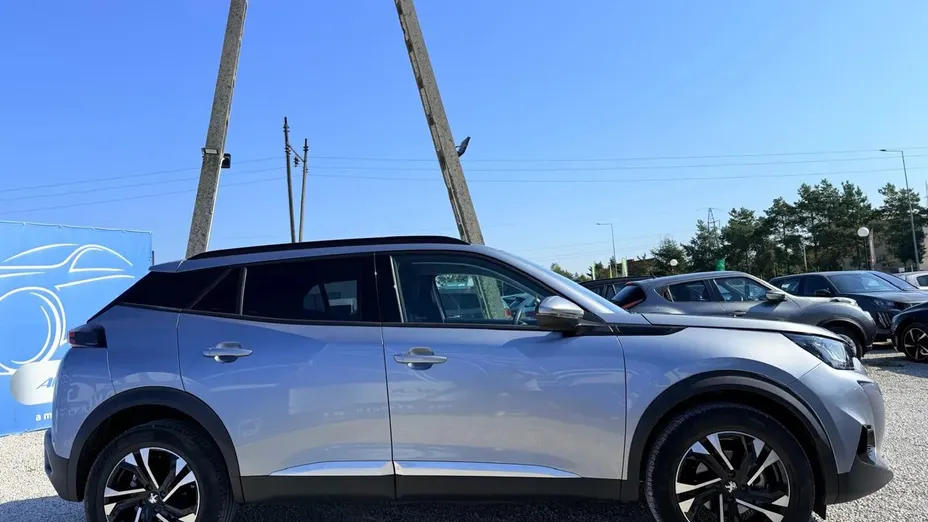 PEUGEOT 2008 -