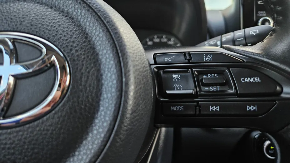 TOYOTA Yaris Yaris Hybrid 1.5 Comfort