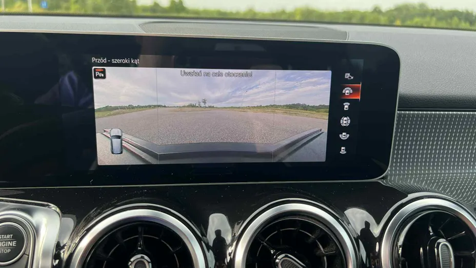 MERCEDES-BENZ GLB GLB 200 d Progressive 8G-DCT