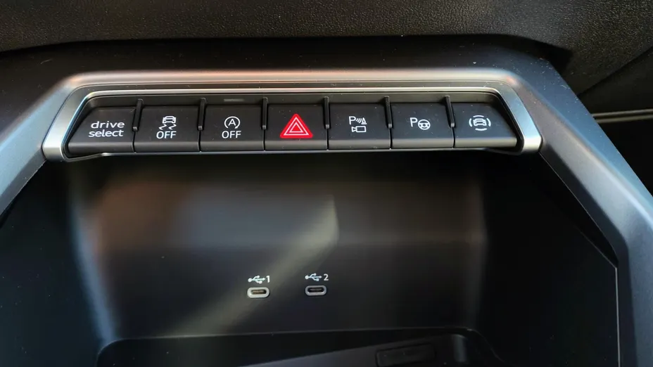 AUDI A3 Sportback -