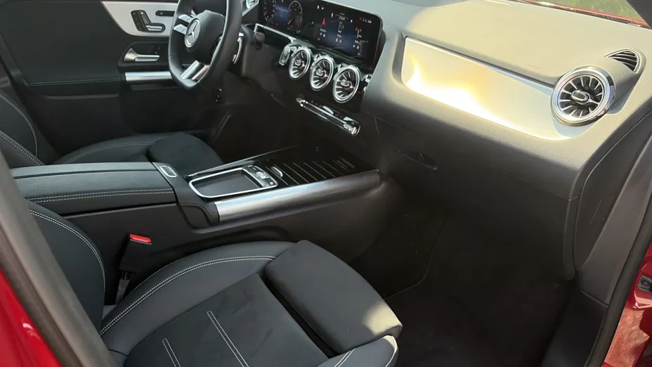 MERCEDES-BENZ GLA GLA 200 mHEV AMG Line 7G-DCT