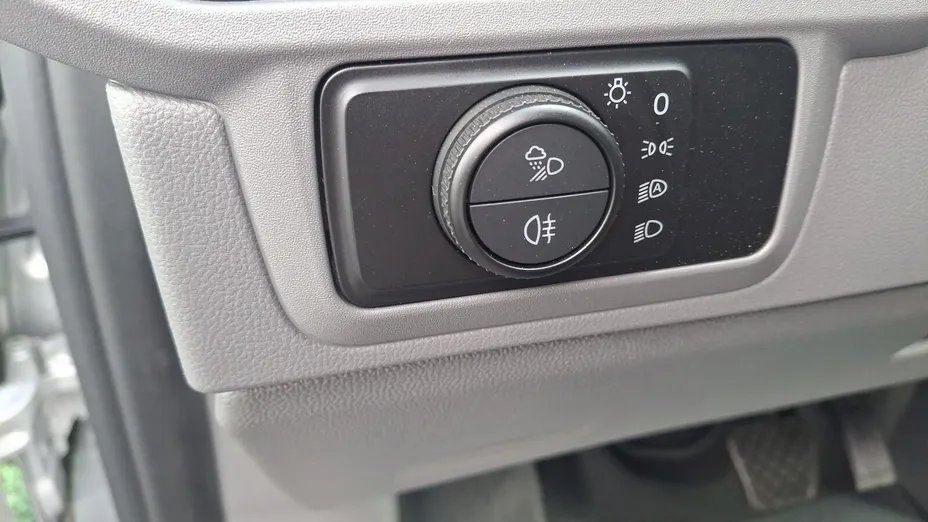 VOLKSWAGEN Transporter Transporter TDI L2H1 Plus aut Nowy