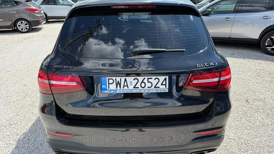MERCEDES-BENZ GLC -