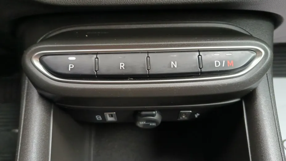 FIAT 600 600 1.2 Turbo Hybrid eDCT