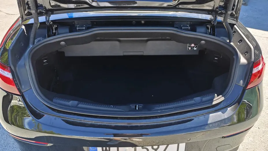 MERCEDES-BENZ E Klasa -