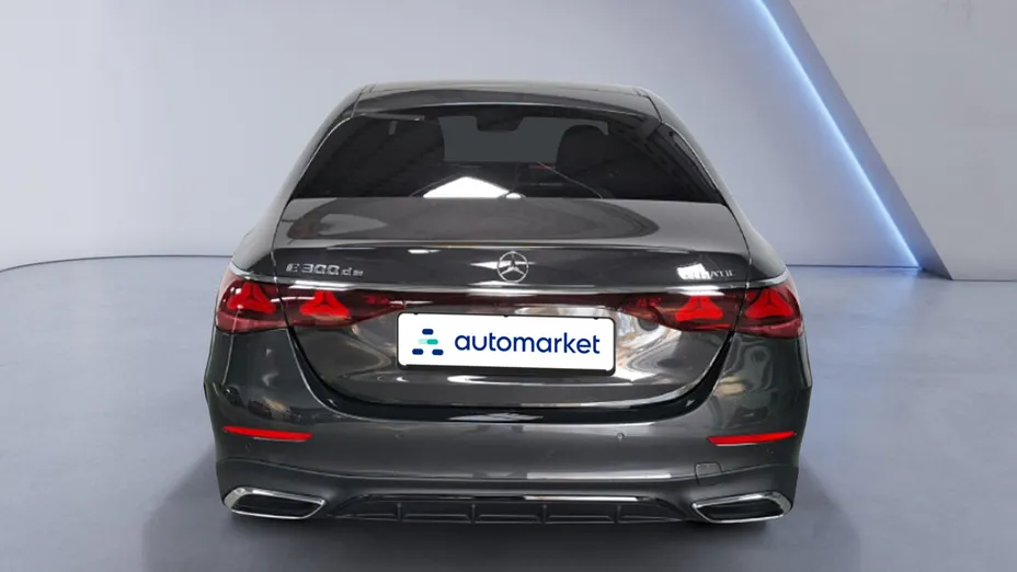 MERCEDES-BENZ E Klasa E 300 de PHEV 4-Matic AMG 9G-Tronic