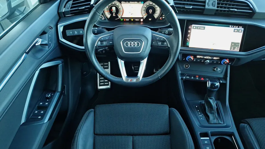 AUDI Q3 Sportback -