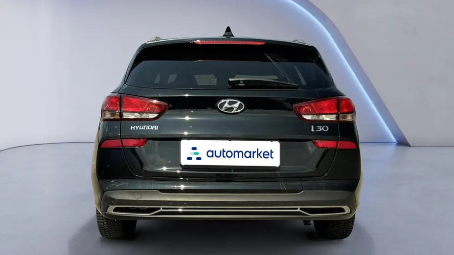 HYUNDAI i30 i30 1.0 T-GDI Smart DCT