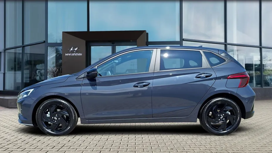 HYUNDAI i20 -
