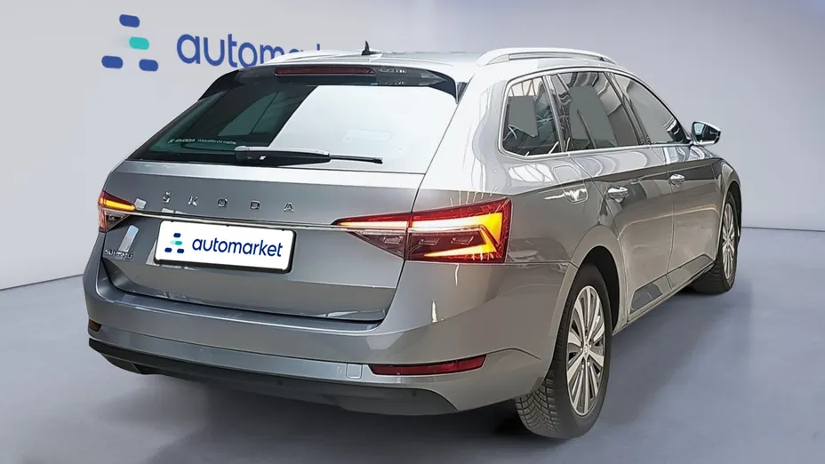 SKODA Superb Superb 2.0 TDI SCR Style DSG