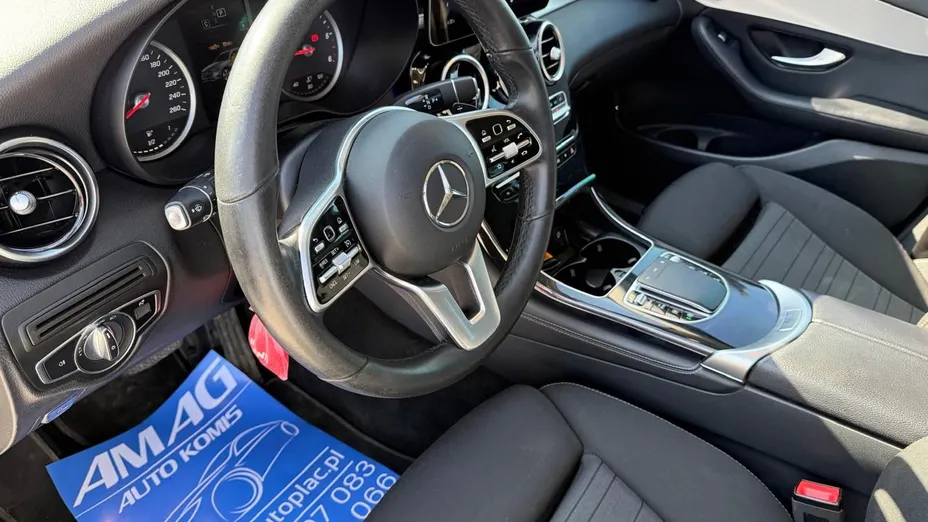 MERCEDES-BENZ GLC -