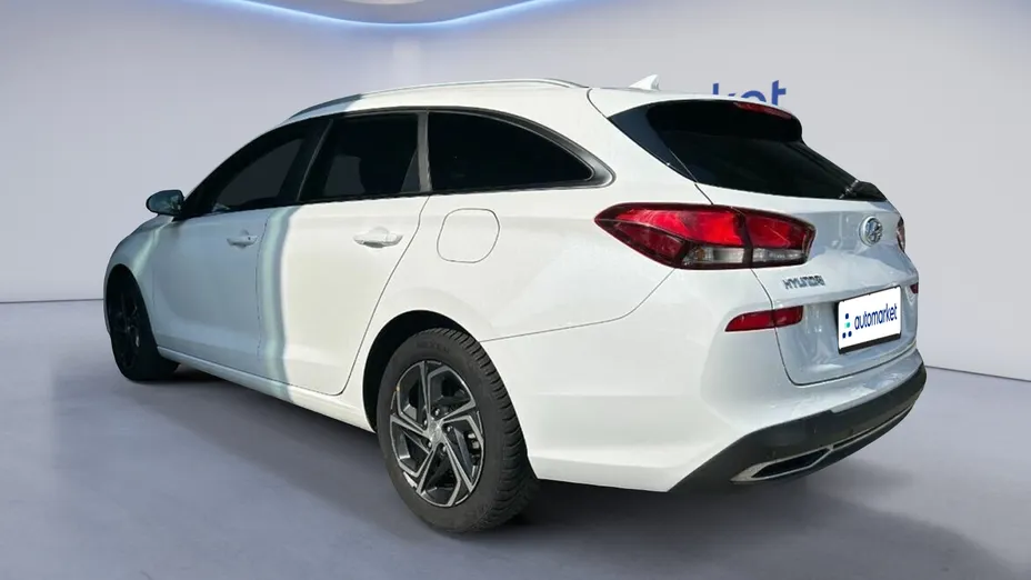 HYUNDAI i30 i30 1.0 T-GDI Smart