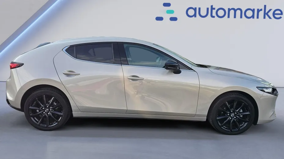 MAZDA 3 3 2.0 mHEV Nagisa aut