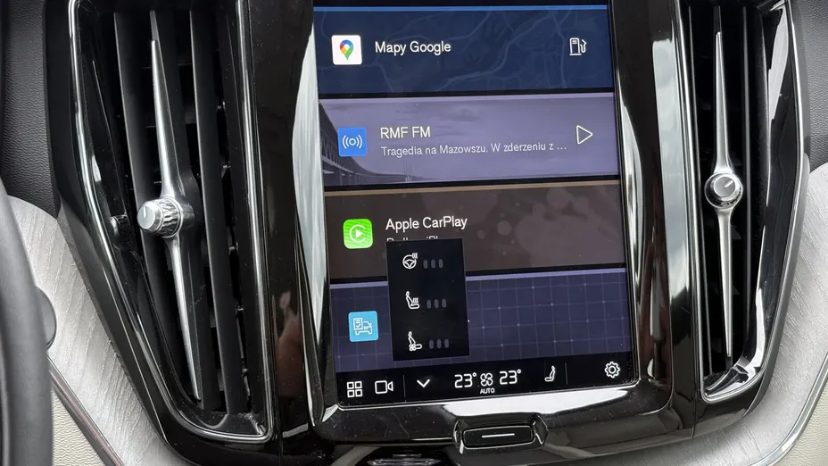 VOLVO XC60 XC60 B4 D Plus Dark aut