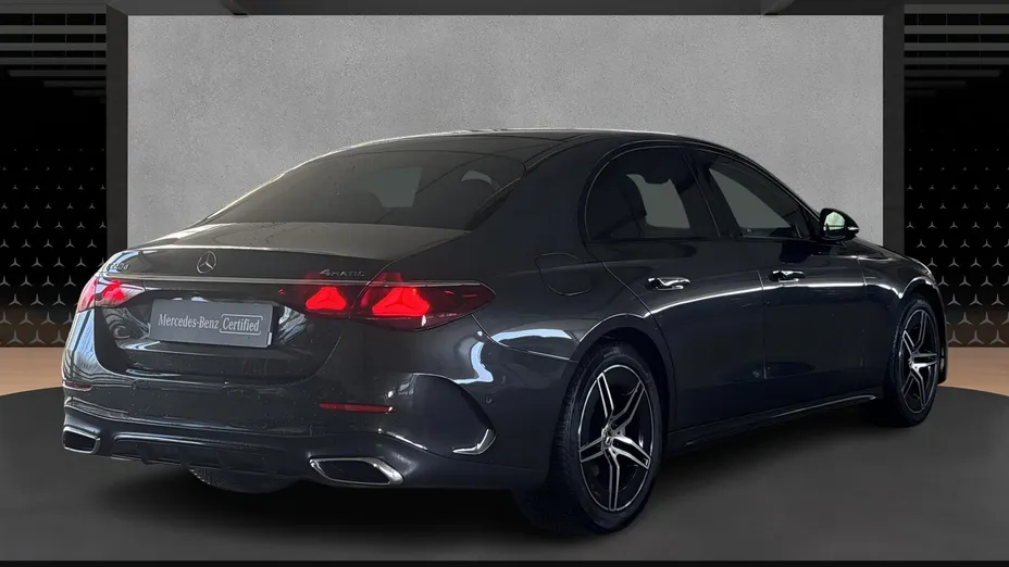 MERCEDES-BENZ E Klasa E 220 d mHEV 4-Matic AMG 9G-Tronic