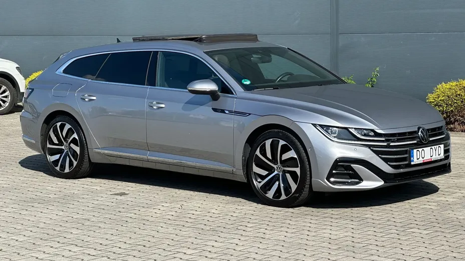 VOLKSWAGEN Arteon -