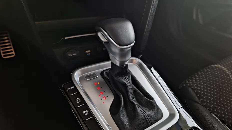 KIA Cee'd Ceed 1.4 T-GDI L Business Line DCT