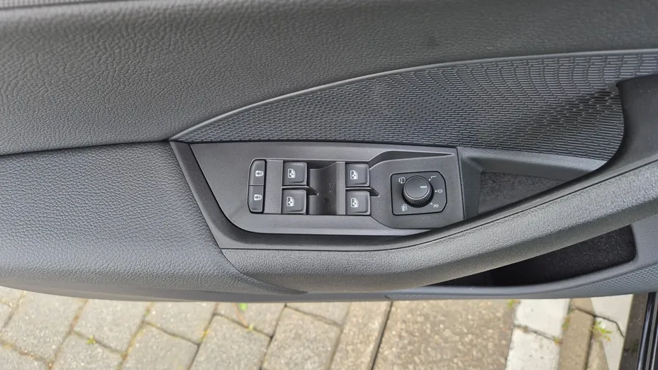 SKODA Octavia Octavia 1.5 TSI mHEV Drive Selection DSG Nowy