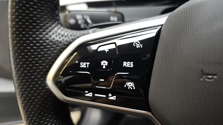 VOLKSWAGEN Arteon Arteon 2.0 TSI Elegance DSG