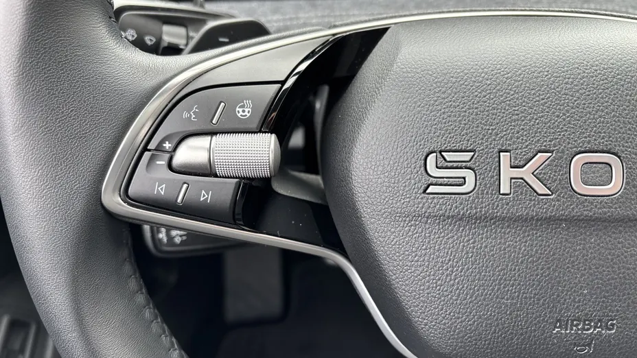 SKODA Superb Superb 2.0 TDI SCR Selection DSG