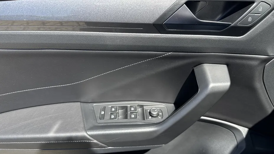 VOLKSWAGEN T-ROC T-ROC 1.5 TSI Style DSG