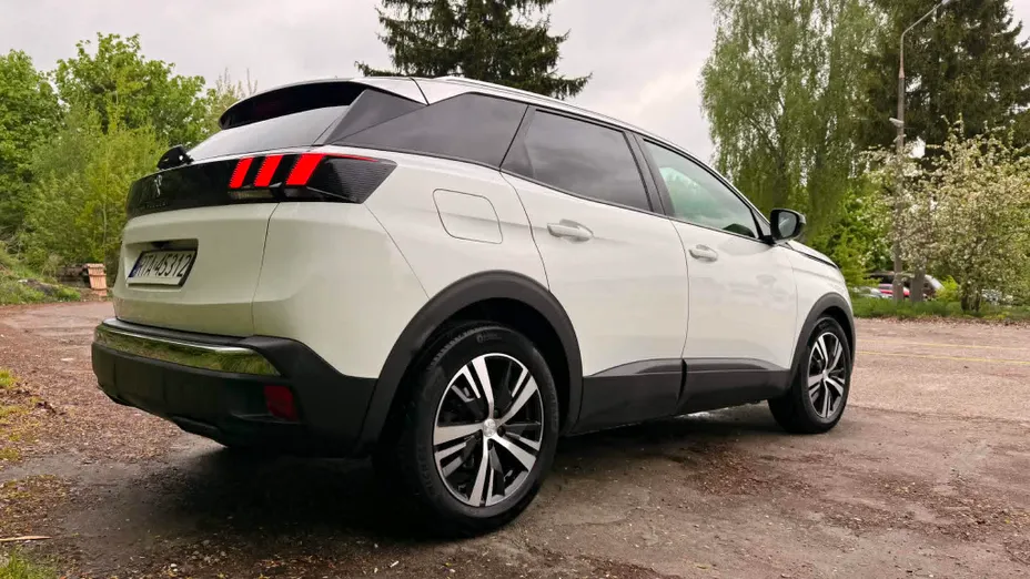 PEUGEOT 3008 3008 1.2 PureTech Active S&S EAT8