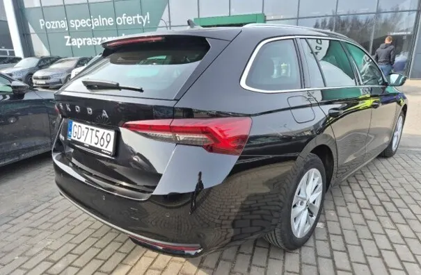 SKODA Octavia -