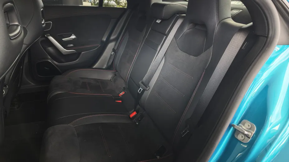 MERCEDES-BENZ CLA CLA 220 mHEV 4-Matic AMG Line 8G-DCT