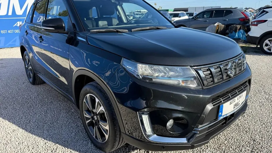 SUZUKI Vitara -