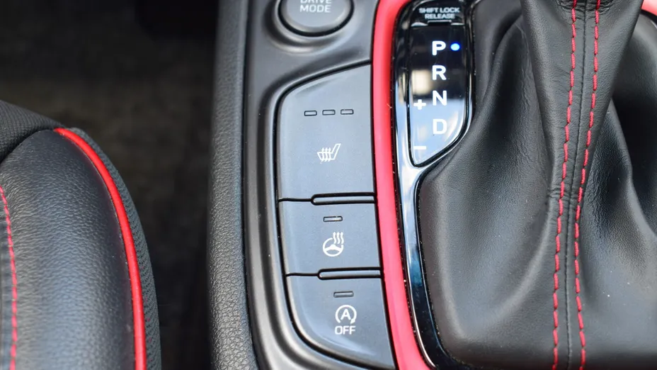 HYUNDAI Kona Kona 1.6 CRDi Premium 4WD DCT