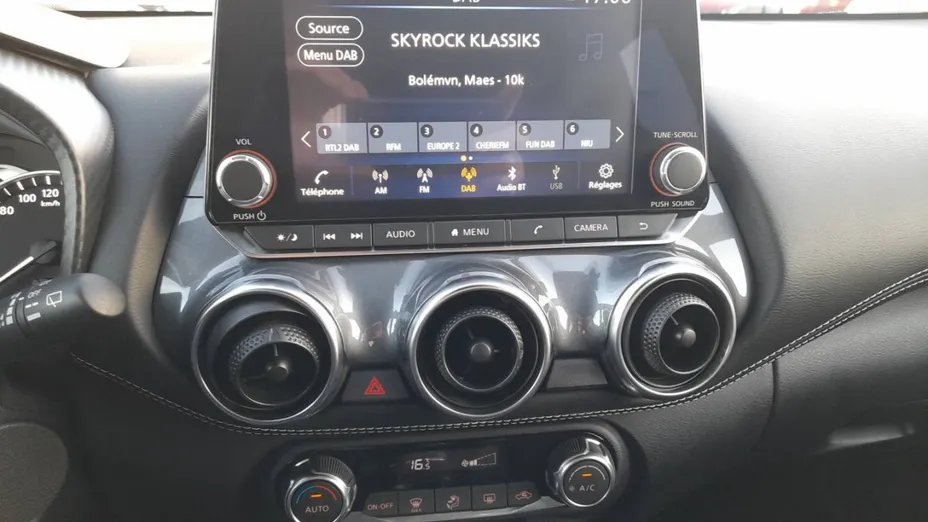 NISSAN Juke -