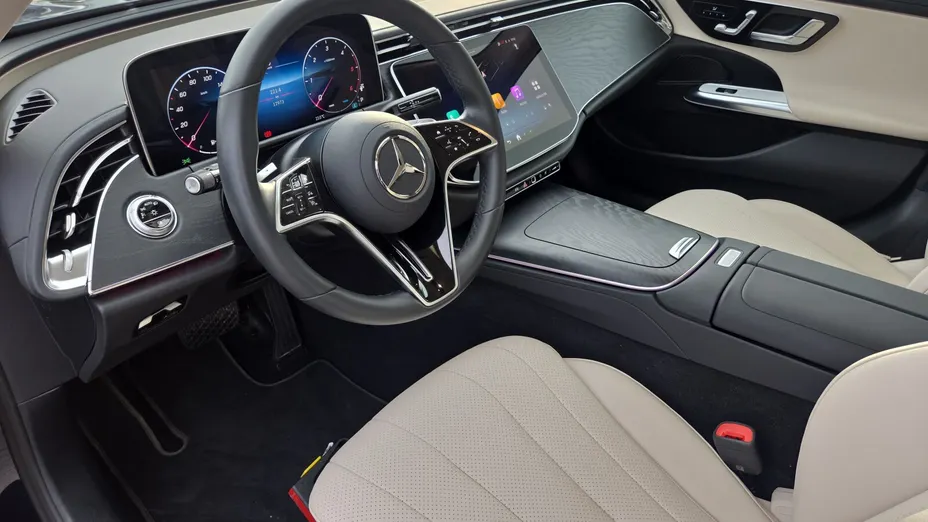 MERCEDES-BENZ E Klasa E 220 d mHEV 4-Matic Avantgarde 9G-Tronic