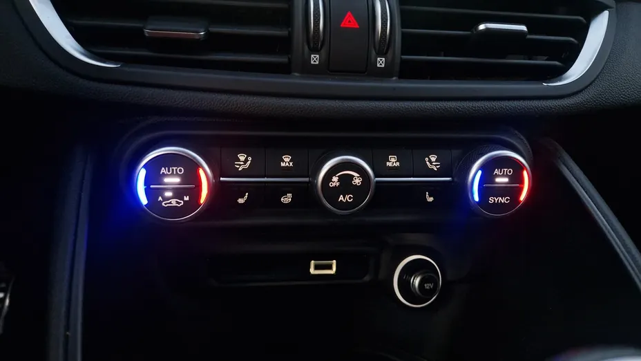 ALFA ROMEO Giulia Giulia 2.0 Turbo Veloce Q4 aut