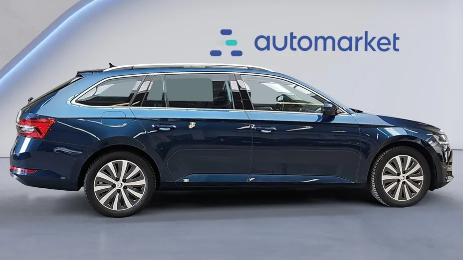 SKODA Superb Superb 2.0 TDI SCR Style DSG