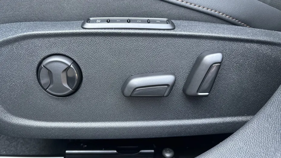 CUPRA Leon Leon 2.0 TSI VZ DSG Nowy