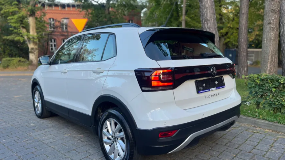 VOLKSWAGEN T-Cross -