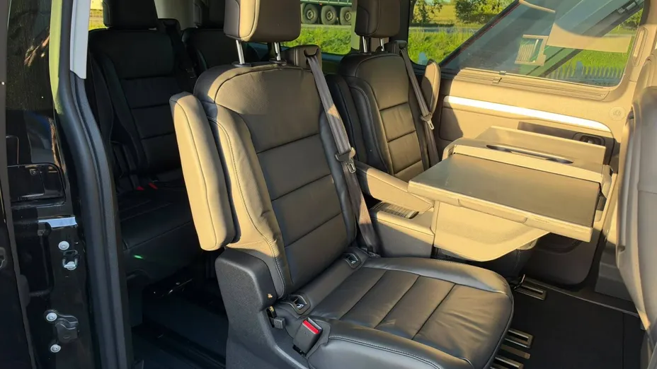 PEUGEOT Traveller Traveller 2.2 BlueHDi Long Business VIP EAT8