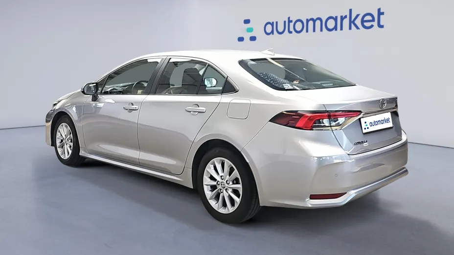 TOYOTA Corolla Corolla 1.5 Comfort