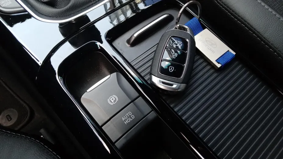 HYUNDAI i30 i30 1.5 T-GDI 48V Smart