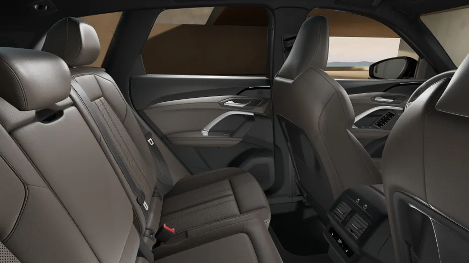 AUDI Q5 Q5 TFSI mHEV 150 kW Quattro S tronic Nowy