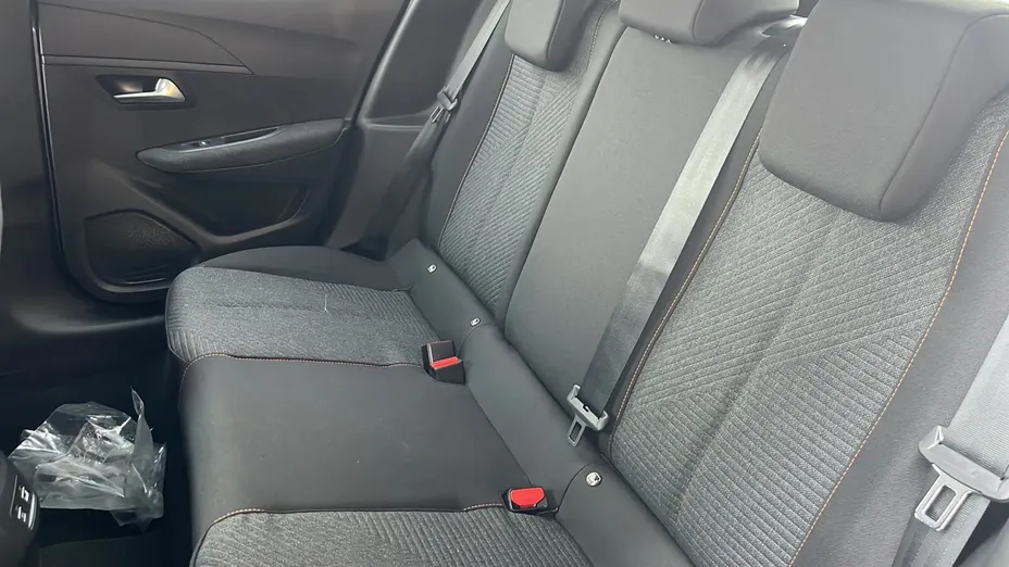 PEUGEOT 208 208 1.2 mHEV Business Nowy