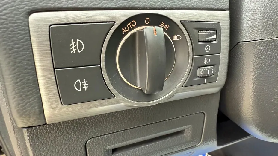 OPEL Antara -