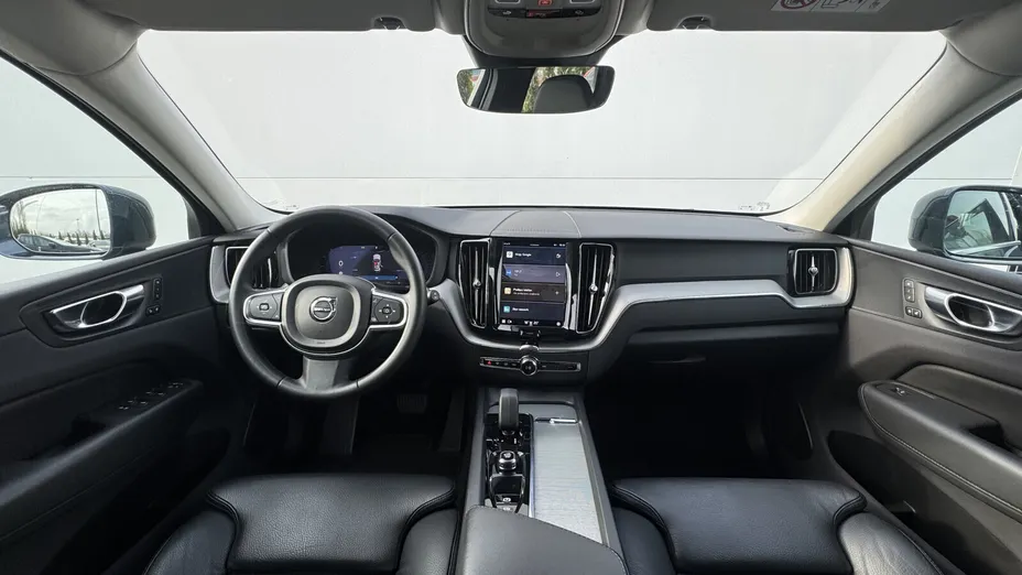 VOLVO XC60 XC60 B4 B Core aut