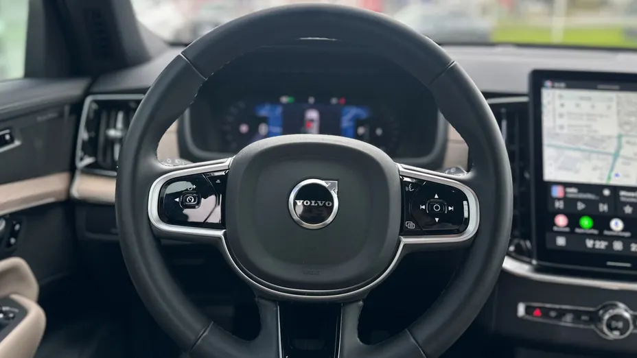 VOLVO XC90 XC90 B5 B AWD Plus Bright 7os aut